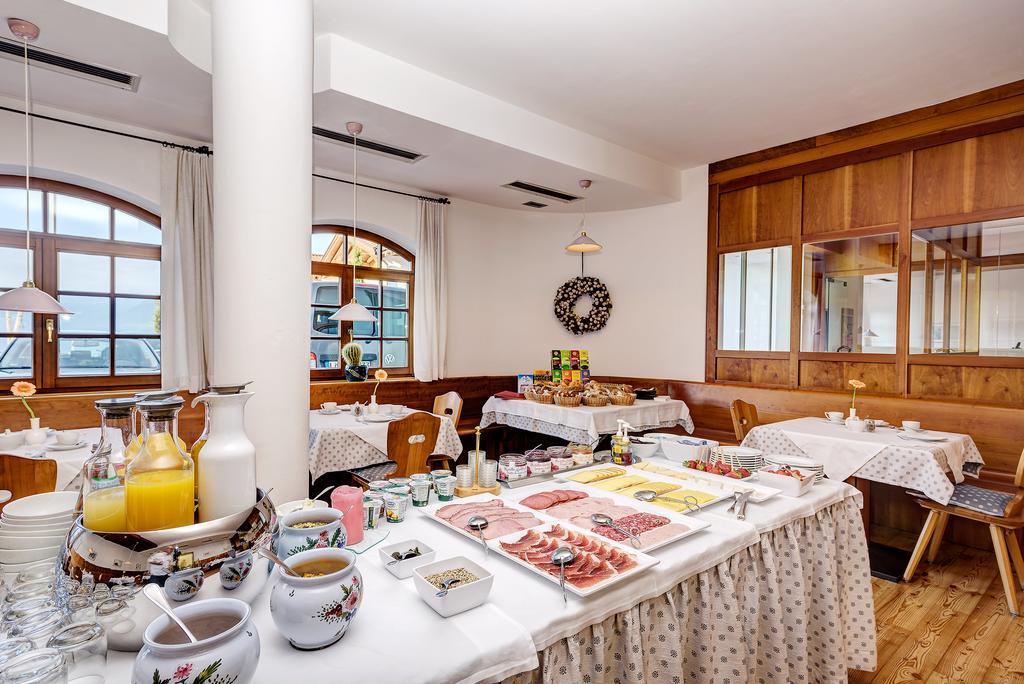 Garni Hotel Kessler Tirolo Extérieur photo